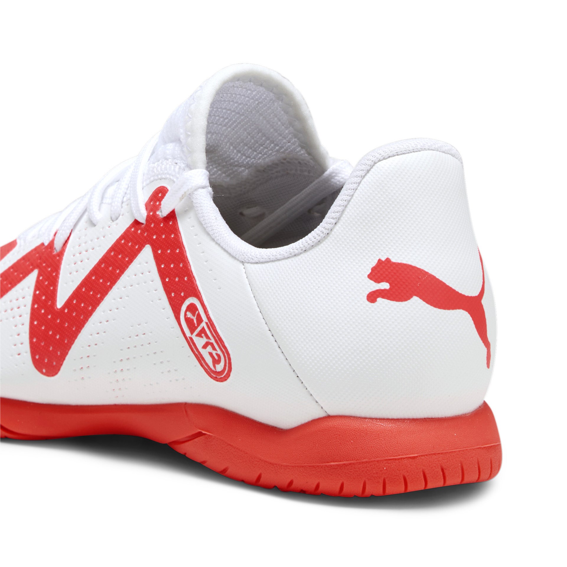 Puma Kinder Future Play IT Fußballschuh Hallenschuh weiß-rot Gr. 34