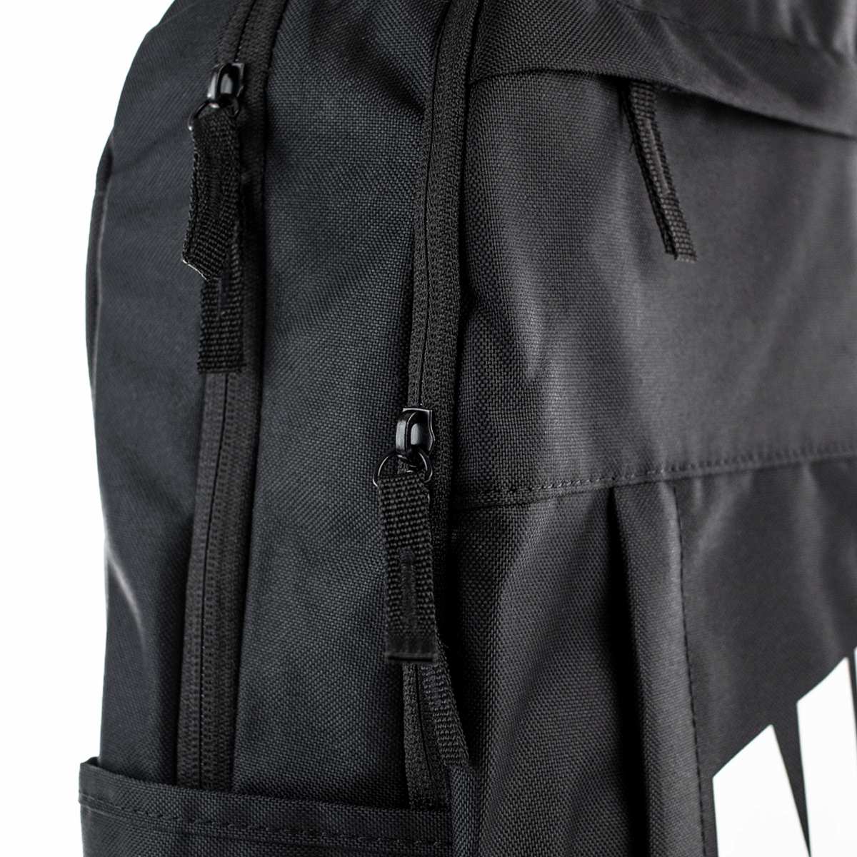 Nike Elemental Backpack 21L Rucksack schwarz-weiß