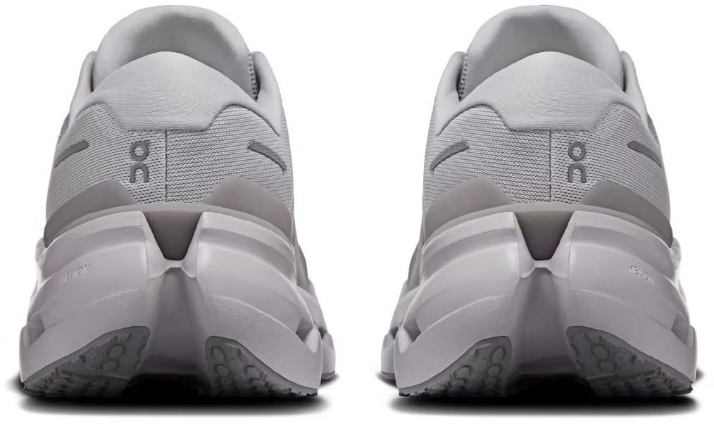 ON Cloudrunner 3 M Laufschuh hellgrau 47