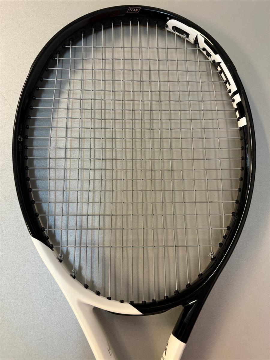 Head Speed Team 700 Tennisschläger (gebraucht) besaitet schwarz-weiß
