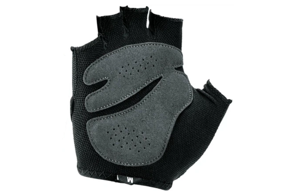 Nike Damen Gym Essential Fitness Handschuhe schwarz-weiß