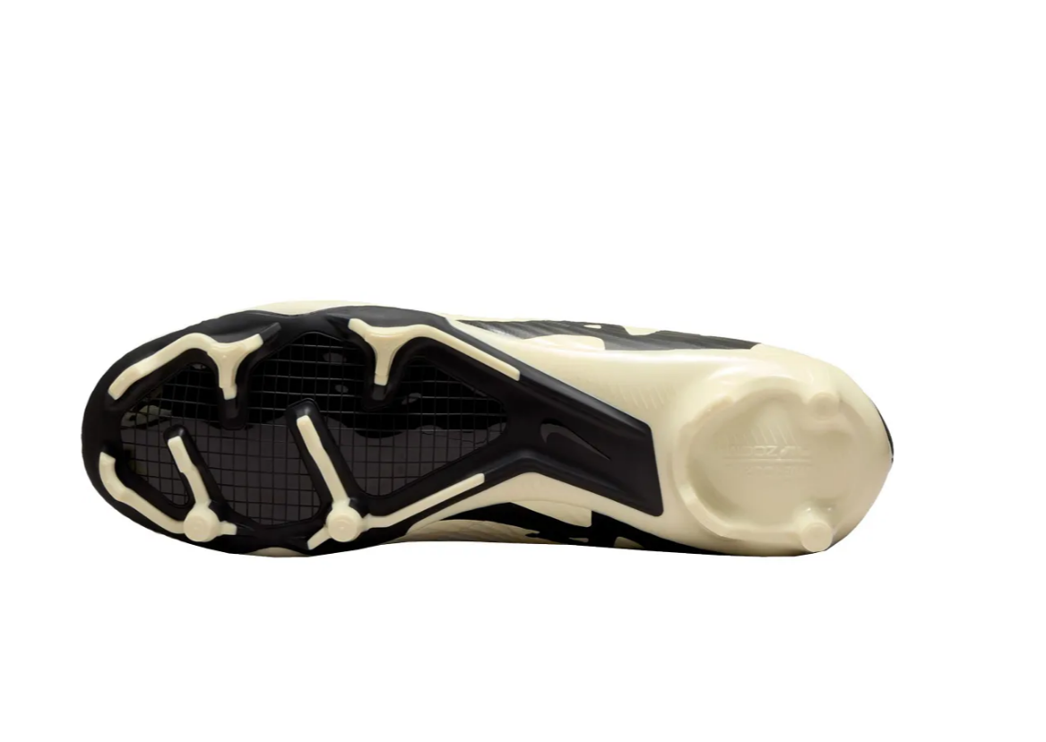 Nike Herren Zoom Mercurial Vapor 15 FG Fußballschuh beige-schwarz 45